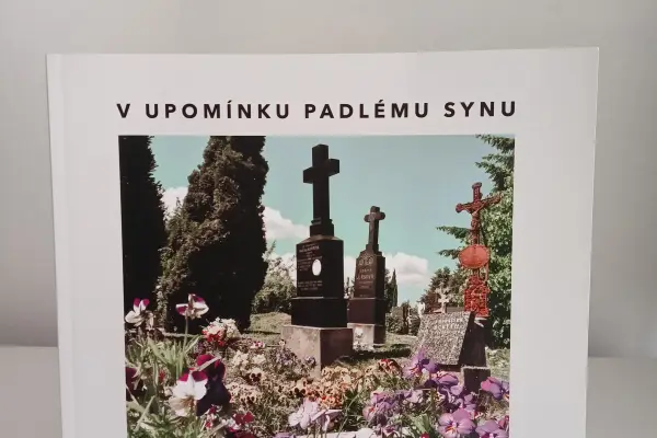 V upomínku padlému synu: Historie hřbitova v Nové Cerekvi (Gabriela Krejčová Zavadilová, Zuzana Trnková)